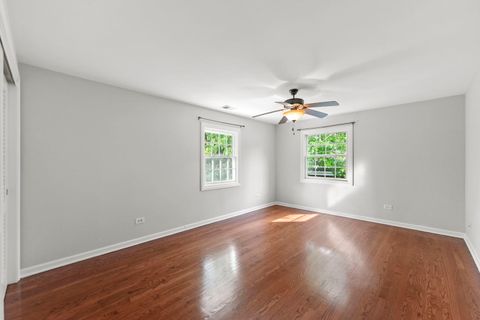 Tiny photo for 1000 N Westgate Road, Mount Prospect, IL 60056 (MLS # 12488450)
