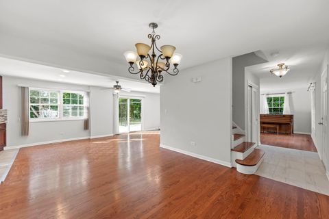 Tiny photo for 1000 N Westgate Road, Mount Prospect, IL 60056 (MLS # 12488450)