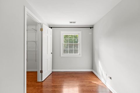 Tiny photo for 1000 N Westgate Road, Mount Prospect, IL 60056 (MLS # 12488450)