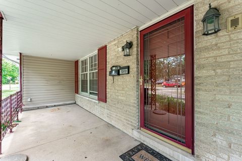 Tiny photo for 1000 N Westgate Road, Mount Prospect, IL 60056 (MLS # 12488450)