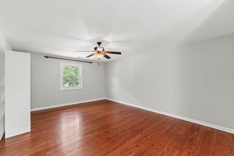 Tiny photo for 1000 N Westgate Road, Mount Prospect, IL 60056 (MLS # 12488450)