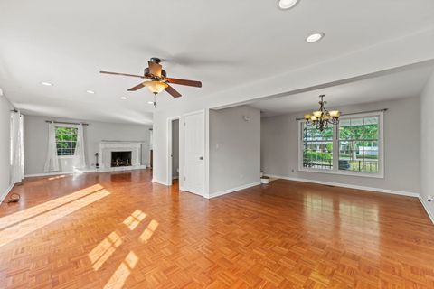 Tiny photo for 1000 N Westgate Road, Mount Prospect, IL 60056 (MLS # 12488450)