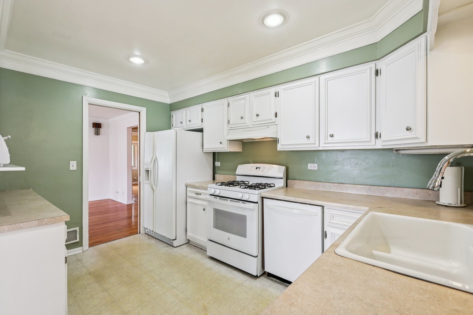 2300 Boeger Avenue