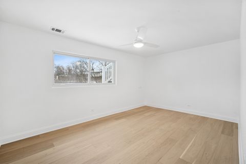 Tiny photo for 4018 Yorkshire Court, Northbrook, IL 60062 (MLS # 12544557)