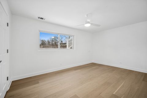 Tiny photo for 4018 Yorkshire Court, Northbrook, IL 60062 (MLS # 12544557)