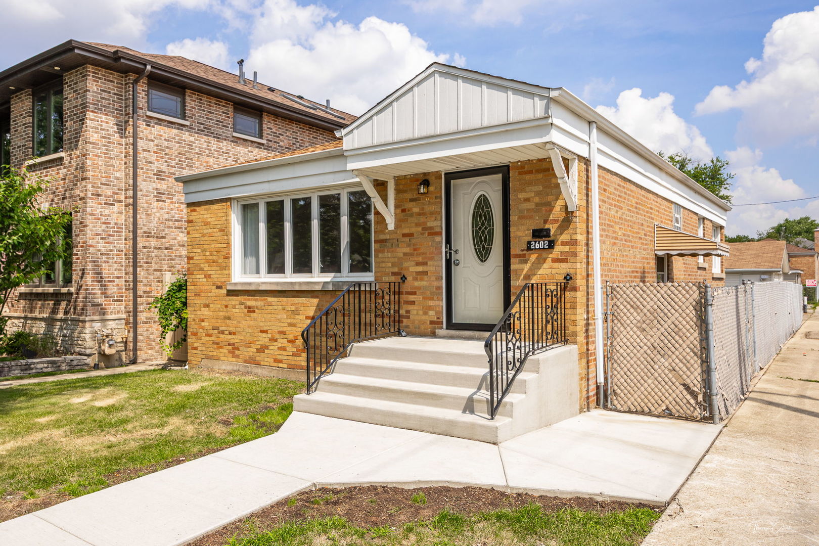 2602 W 105th Street