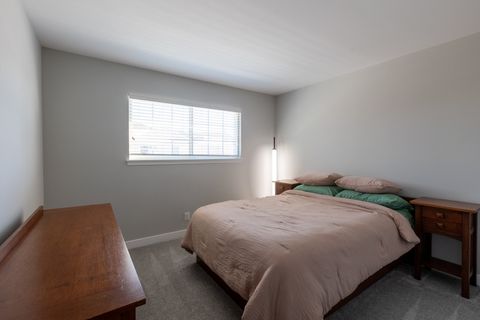 Tiny photo for 1693 Waterford Road, North Aurora, IL 60542 (MLS # 12557966)