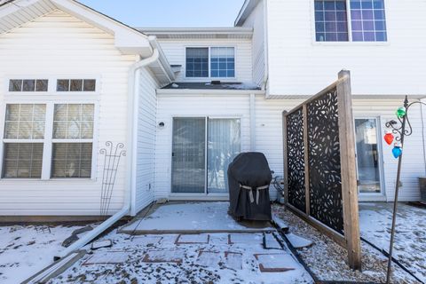 Tiny photo for 1693 Waterford Road, North Aurora, IL 60542 (MLS # 12557966)