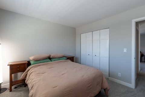 Tiny photo for 1693 Waterford Road, North Aurora, IL 60542 (MLS # 12557966)