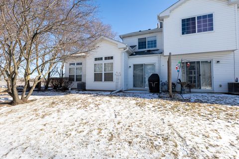 Tiny photo for 1693 Waterford Road, North Aurora, IL 60542 (MLS # 12557966)