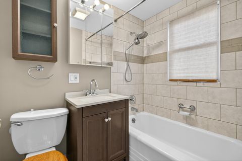 Tiny photo for 307 Hyde Park Avenue, Bellwood, IL 60104 (MLS # 12501361)