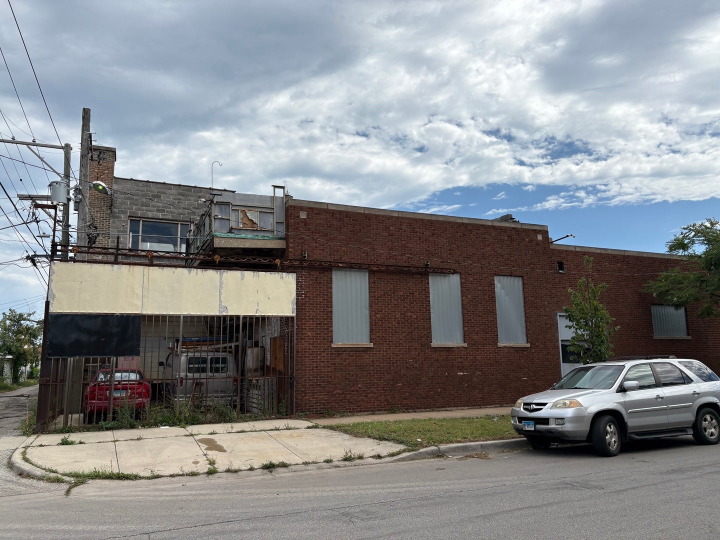 4950 W Division Street