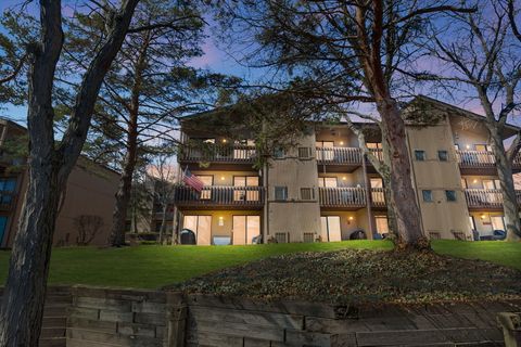 Tiny photo for 49 Oak Hill Colony #12, Fox Lake, IL 60020 (MLS # 12589122)