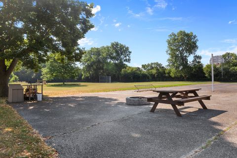 Tiny photo for 49 Oak Hill Colony #12, Fox Lake, IL 60020 (MLS # 12589122)