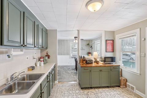 Tiny photo for 11471 W Leland Avenue, Beach Park, IL 60099 (MLS # 12530072)