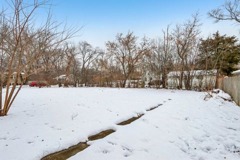 Tiny photo for 11471 W Leland Avenue, Beach Park, IL 60099 (MLS # 12530072)