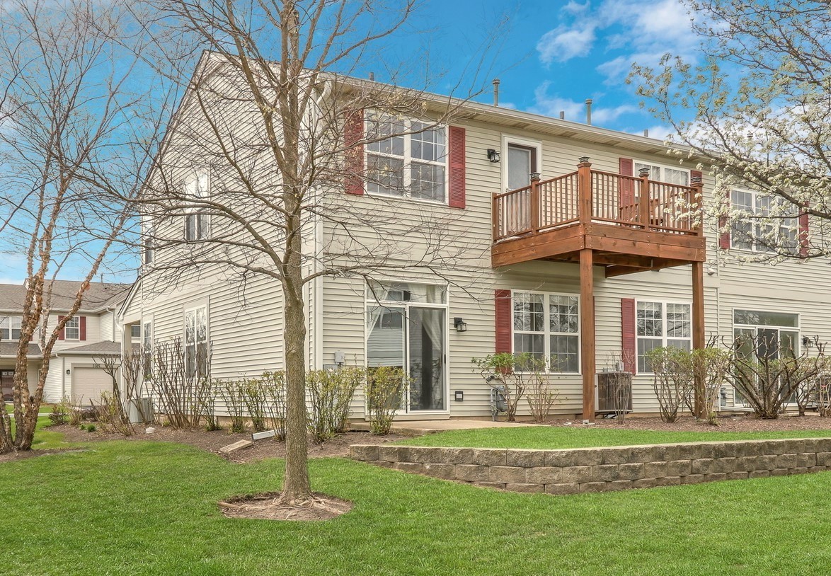 3175 Falling Waters Lane 0