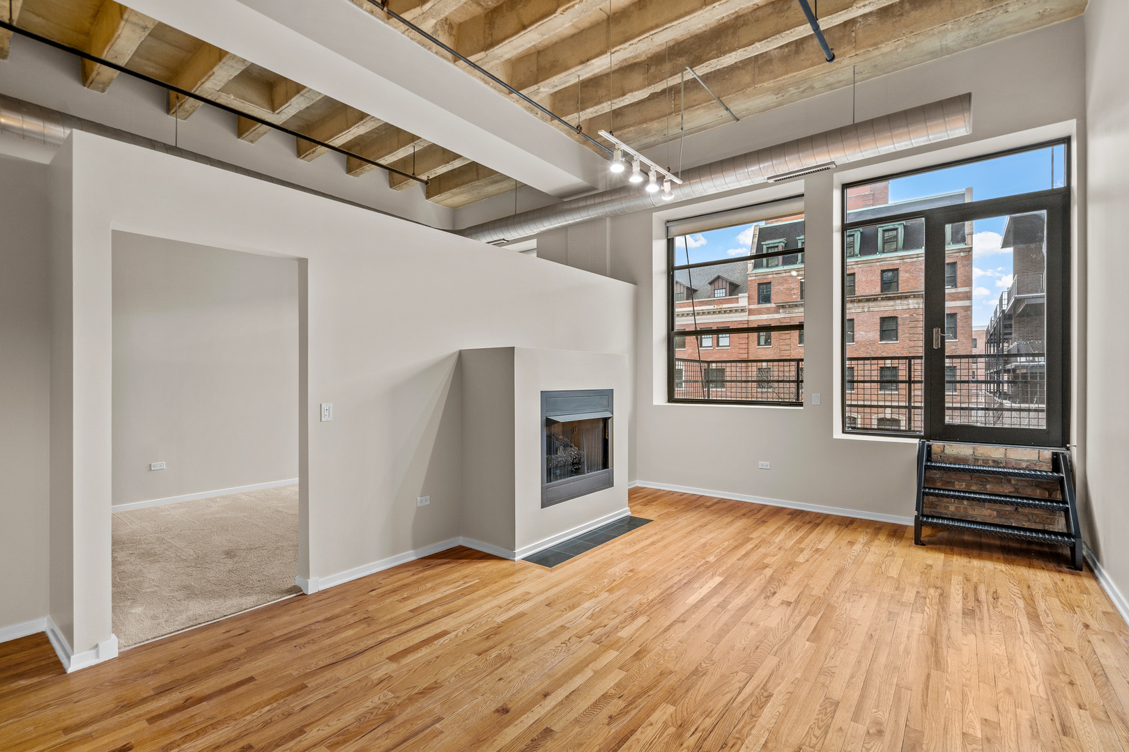 1645 W Ogden Avenue 304