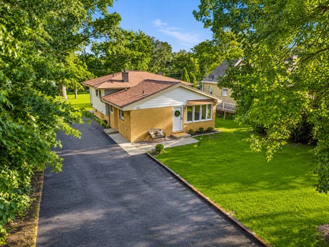 Tiny photo for 849 E Red Oak Street, Addison, IL 60101 (MLS # 12739212)