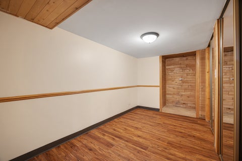 Tiny photo for 1525 Columbia Court, Elk Grove Village, IL 60007 (MLS # 12767225)