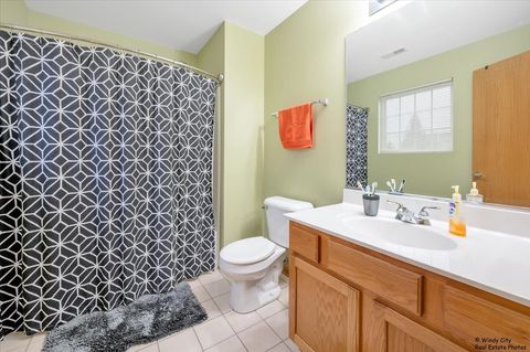 Tiny photo for 464 Evergreen Circle, Gilberts, IL 60136 (MLS # 12502461)