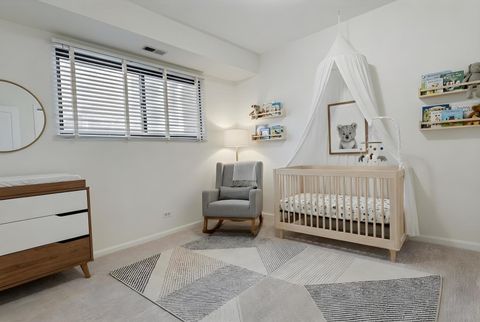 Tiny photo for 1642 W Julian Street #1, Chicago, IL 60622 (MLS # 12578615)