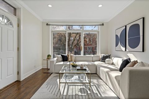 Tiny photo for 1642 W Julian Street #1, Chicago, IL 60622 (MLS # 12578615)