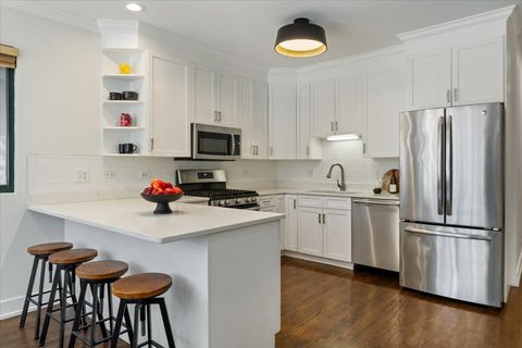 Tiny photo for 1642 W Julian Street #1, Chicago, IL 60622 (MLS # 12578615)