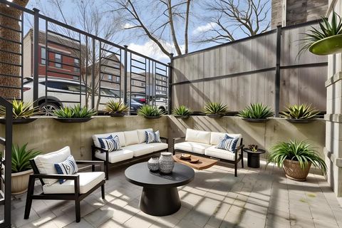 Tiny photo for 1642 W Julian Street #1, Chicago, IL 60622 (MLS # 12578615)