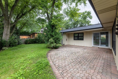Tiny photo for 1501 W TALCOTT Road, Park Ridge, IL 60068 (MLS # 12776771)