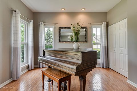 Tiny photo for 1424 Sage Drive, Bolingbrook, IL 60490 (MLS # 12439657)