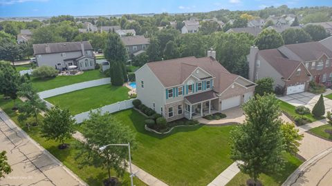 Tiny photo for 1424 Sage Drive, Bolingbrook, IL 60490 (MLS # 12439657)