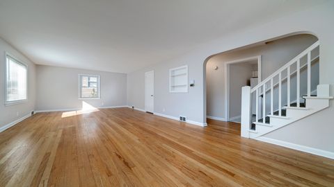 Tiny photo for 2528 16th Avenue, Rockford, IL 61108 (MLS # 12493184)