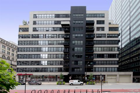 130 S Canal Street 305 Chicago IL 60606