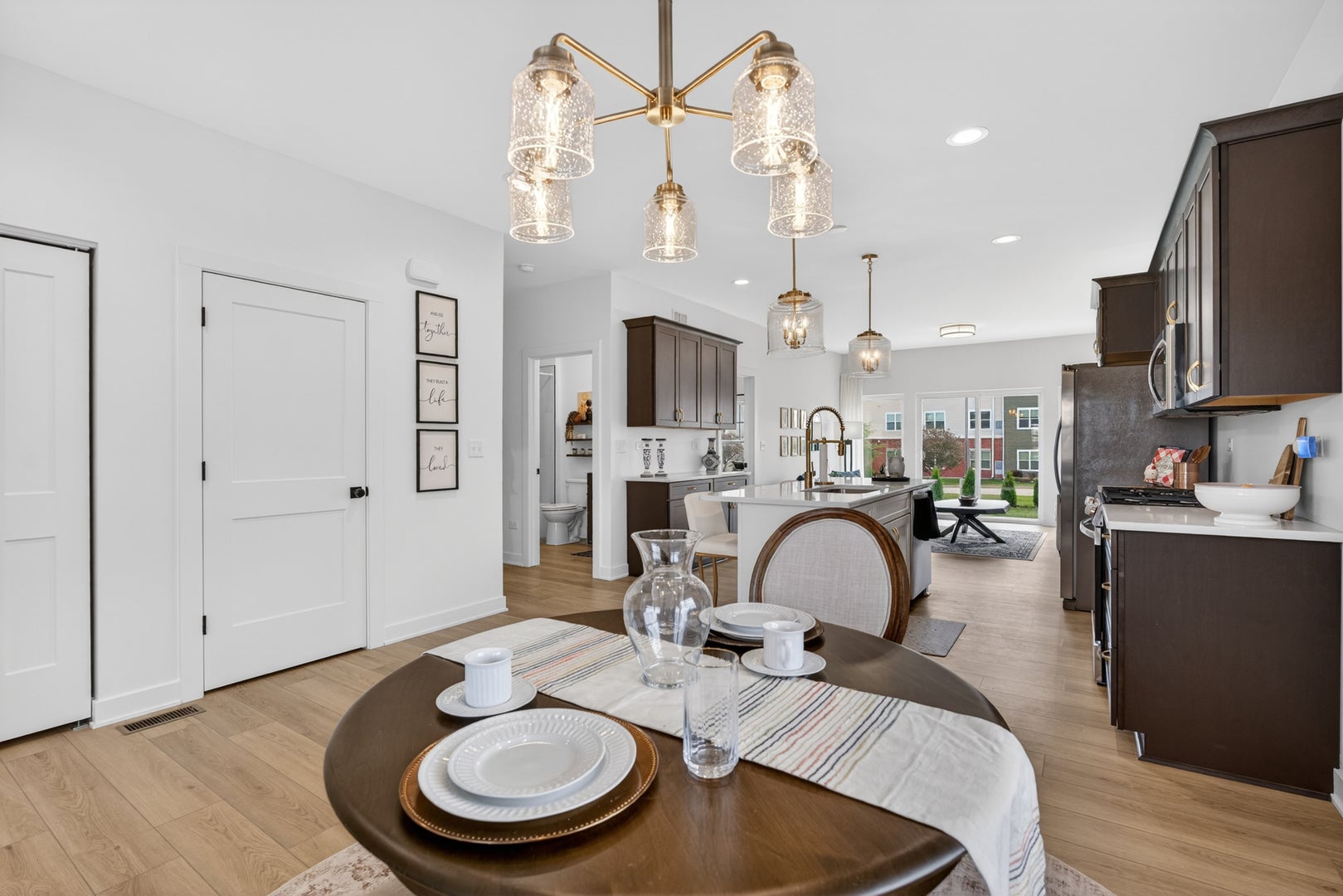 2053 Isabella Lane