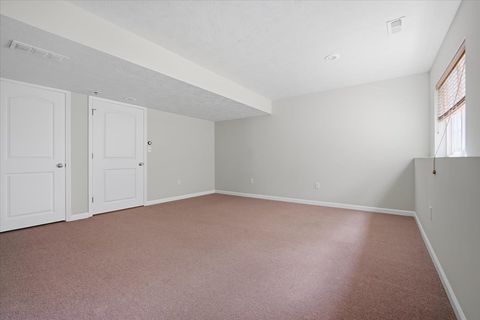 Tiny photo for 2909 Breezewood Boulevard, Bloomington, IL 61704 (MLS # 12709821)