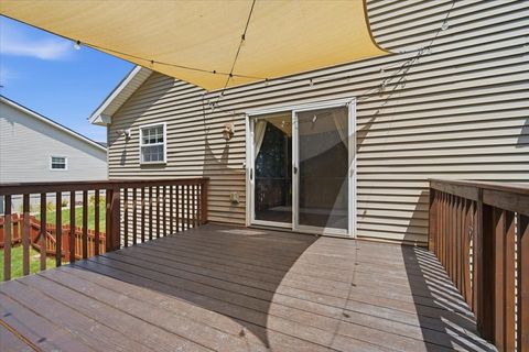 Tiny photo for 2909 Breezewood Boulevard, Bloomington, IL 61704 (MLS # 12709821)