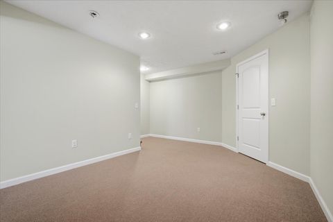 Tiny photo for 2909 Breezewood Boulevard, Bloomington, IL 61704 (MLS # 12709821)