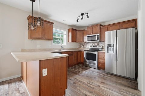 Tiny photo for 2909 Breezewood Boulevard, Bloomington, IL 61704 (MLS # 12709821)