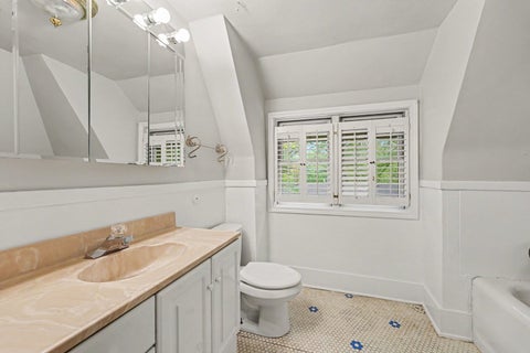 Tiny photo for 18029 Loomis Avenue, Homewood, IL 60430 (MLS # 12793865)