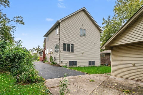 Tiny photo for 18029 Loomis Avenue, Homewood, IL 60430 (MLS # 12793865)