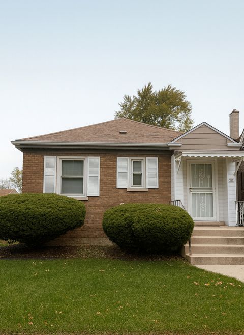 Photo of 2610 W 80th Street Street, Chicago, IL 60652 (MLS # 12521976)