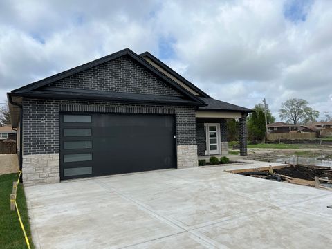 Tiny photo for 10730 S Worth Avenue, Worth, IL 60482 (MLS # 12581242)