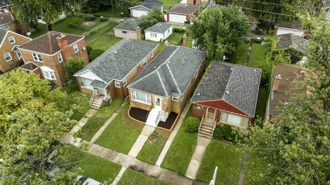 Tiny photo for 14231 S Dearborn Street, Riverdale, IL 60827 (MLS # 12475056)