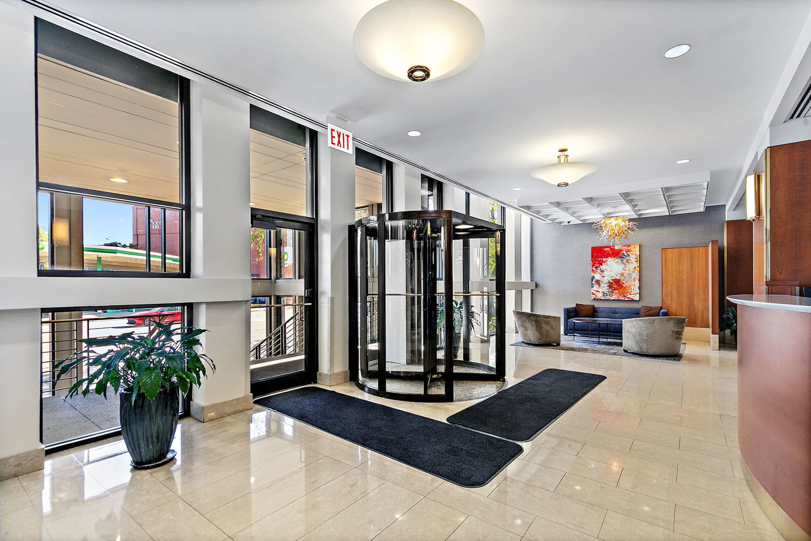1660 N Lasalle Drive 305