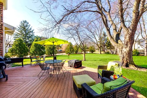 Tiny photo for 2042 S Goebbert Road, Arlington Heights, IL 60005 (MLS # 12649201)