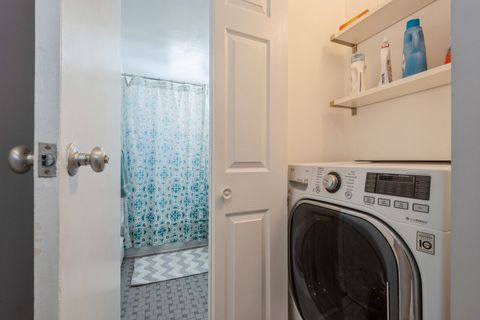 Tiny photo for 1316 Central Street #1E, Evanston, IL 60201 (MLS # 12599363)