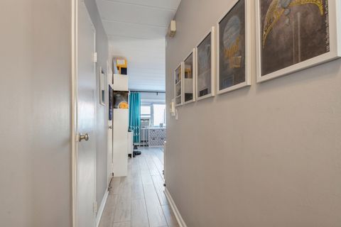 Tiny photo for 1316 Central Street #1E, Evanston, IL 60201 (MLS # 12599363)