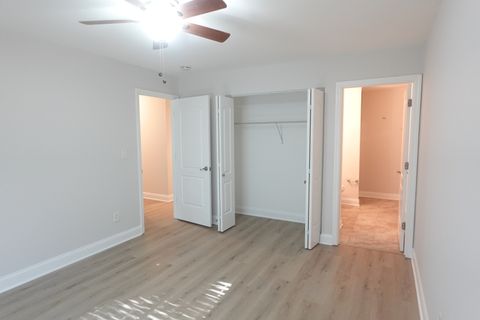 Tiny photo for 566 Somerset Lane #2, Crystal Lake, IL 60014 (MLS # 12696668)