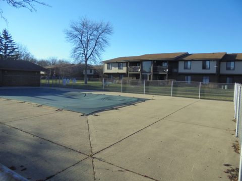 Tiny photo for 566 Somerset Lane #2, Crystal Lake, IL 60014 (MLS # 12696668)